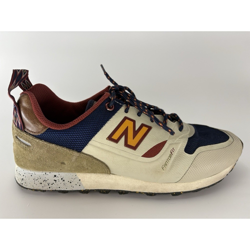 New Balance Trailbuster FantomFit Retro Suede Trail Sneakers Men 7.5 / Women 9